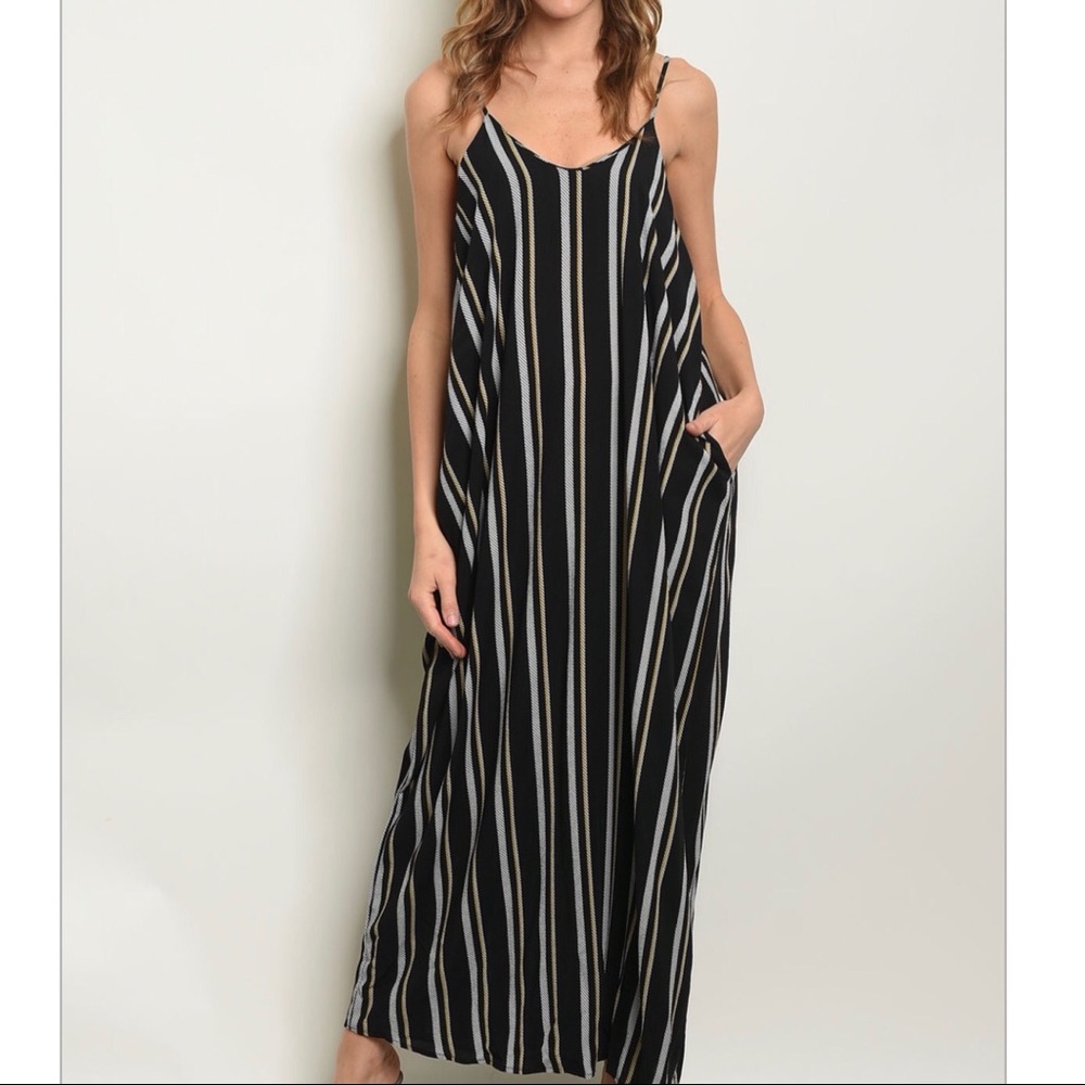 Black Striped Maxi Dress With Pockets